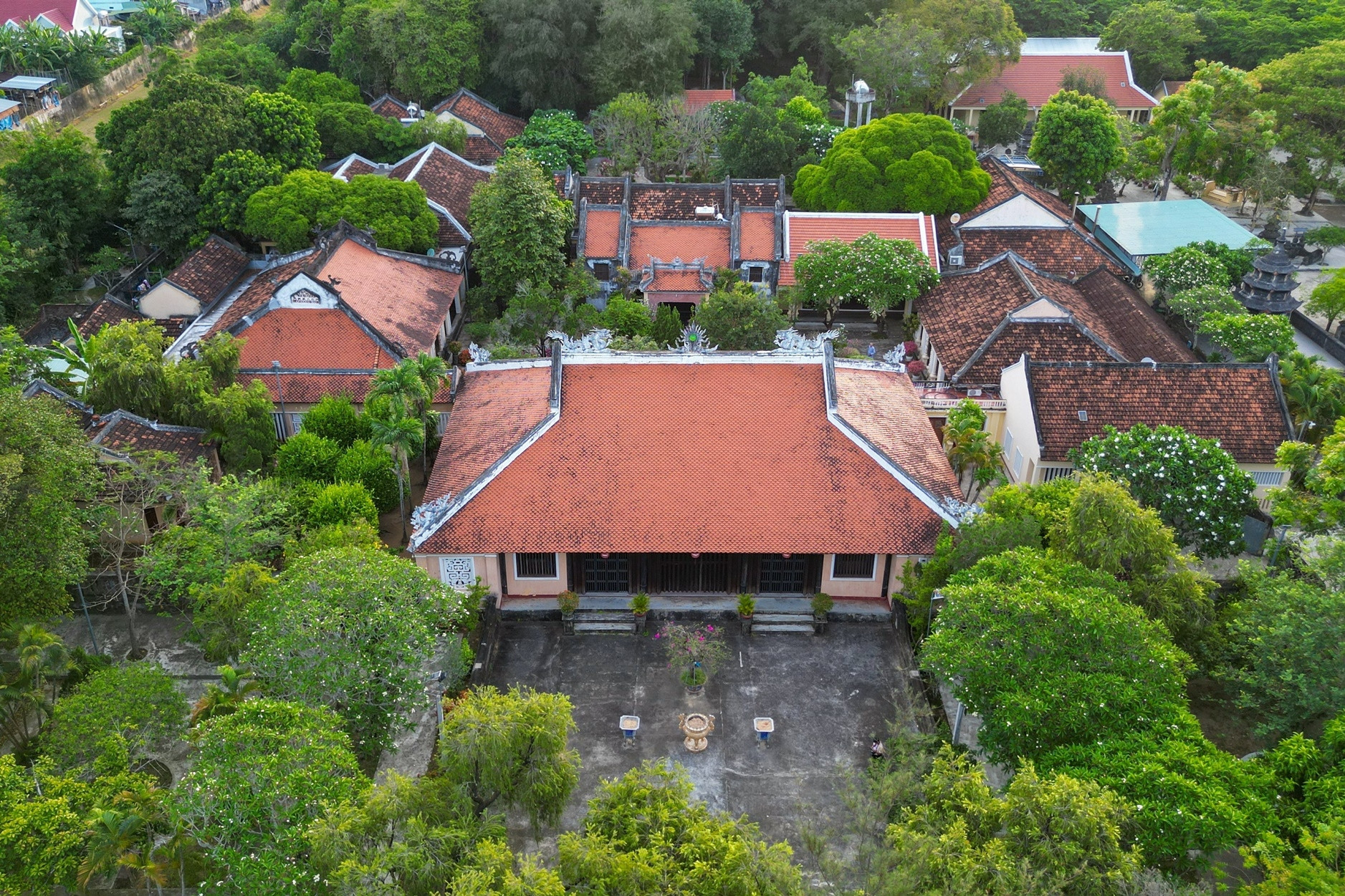 Vẻ đẹp của ngôi chùa hơn 350 năm tuổi ở Gia Lai