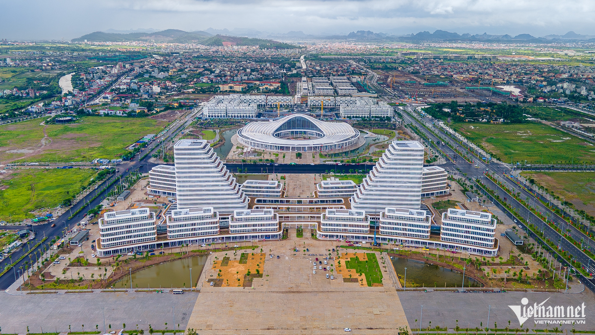 W-CAHP (3 of 10).JPG.jpg