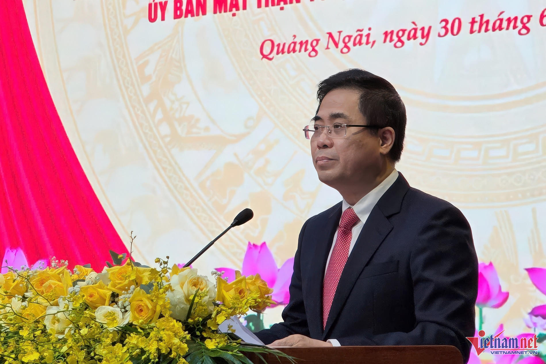 W-Chủ tịch tỉnh Quảng Ngãi Nguyễn Hoàng Giang.jpeg