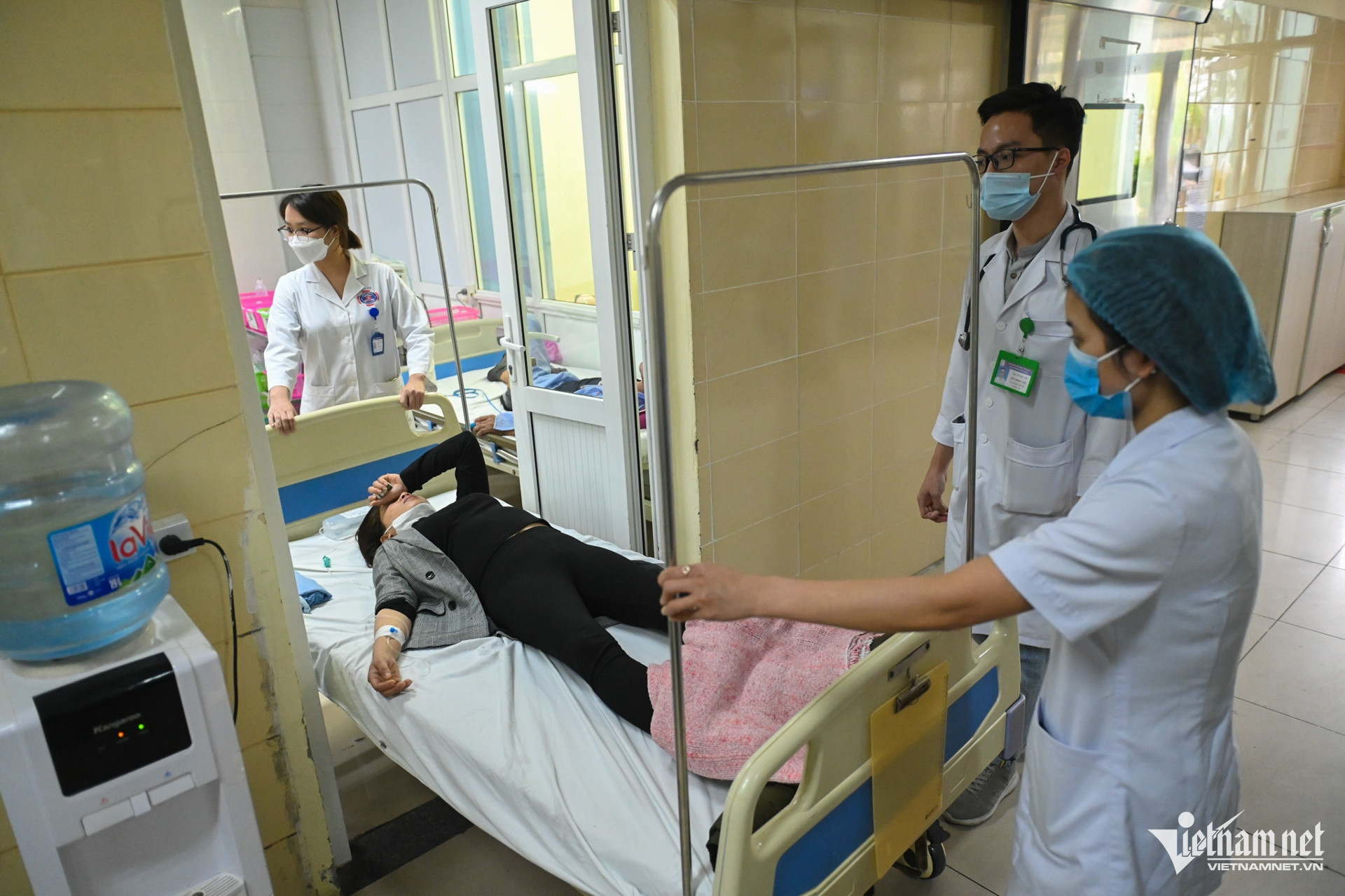 W-khám chữa bệnh (1).jpg