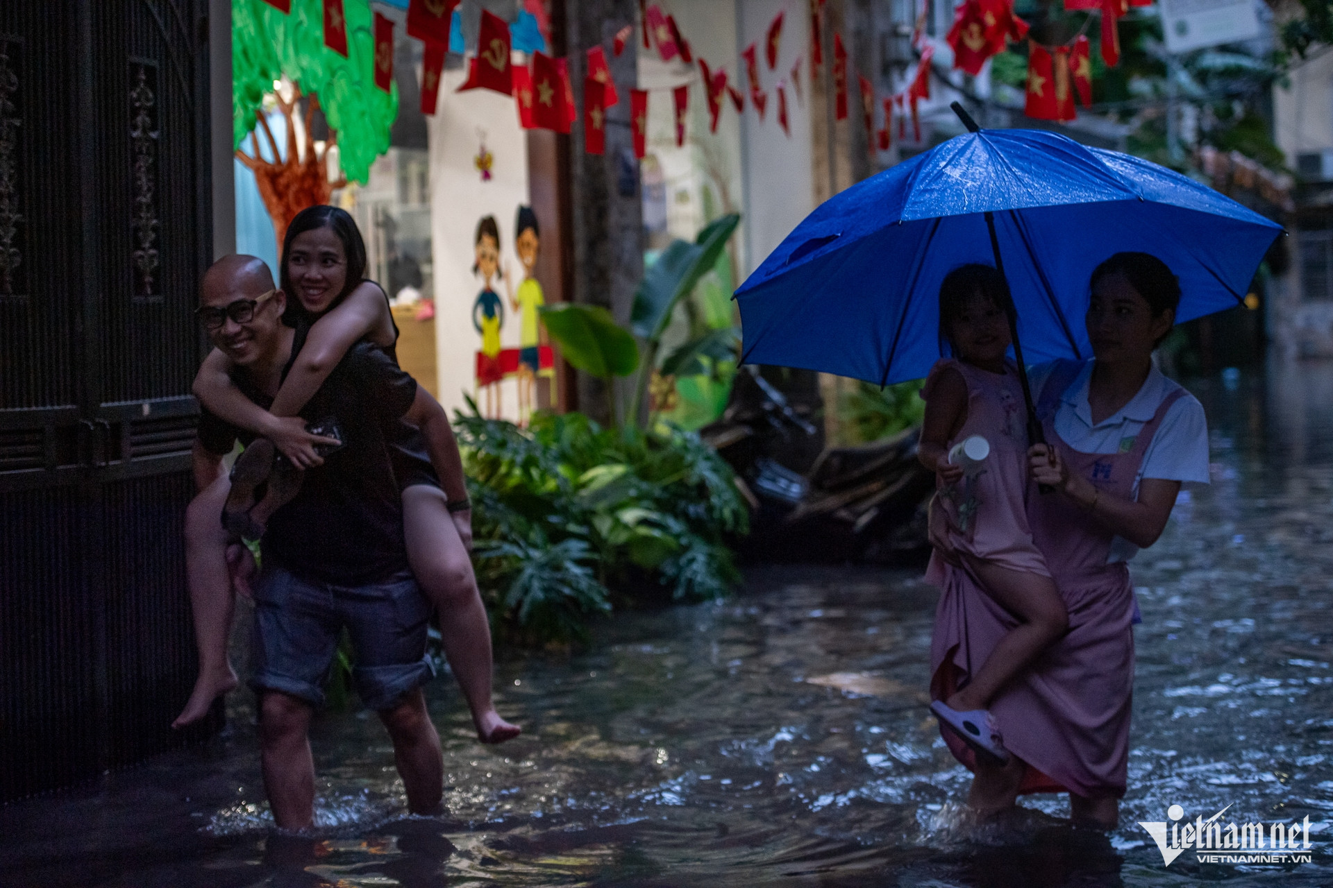 W-mua ngap Ha noi (25).jpg