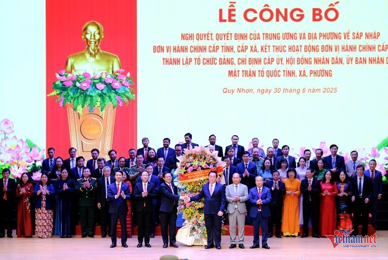 W-Thành lập tỉnh Gia Lai 2.jpg