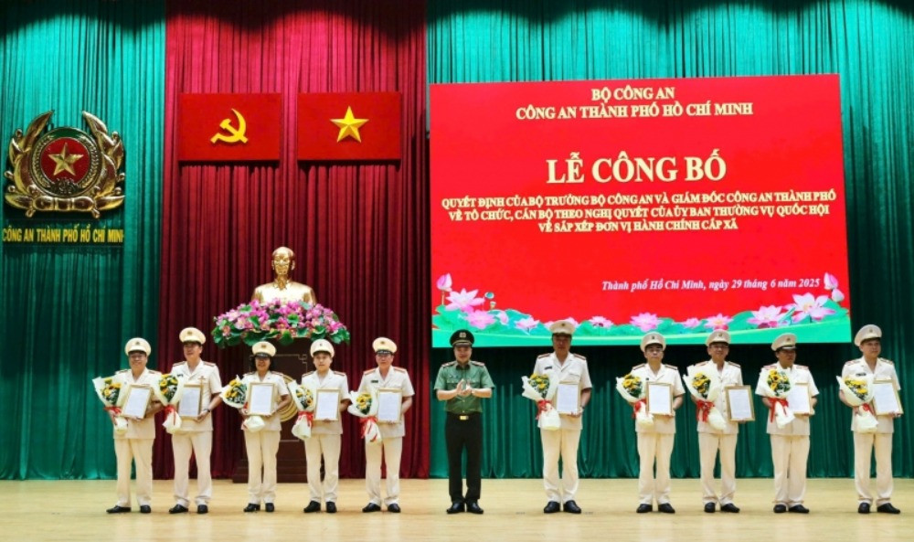 z6754399104675_5212675ec909baea9 1751197878593.jpg