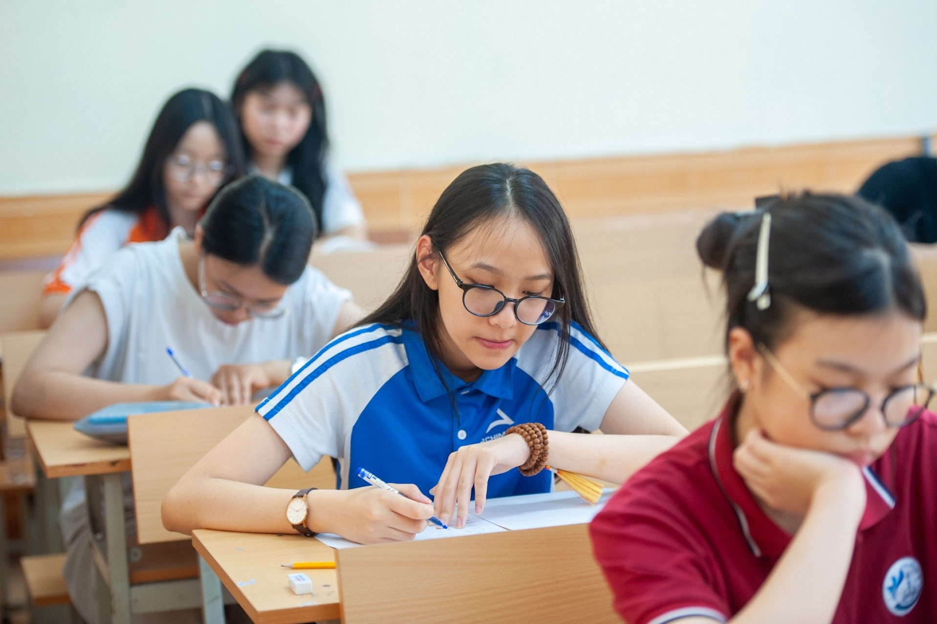 Hơn 5.700 thí sinh tranh suất vào lớp 10 trường chuyên ‘hot’, chọi cao nhất 1/23