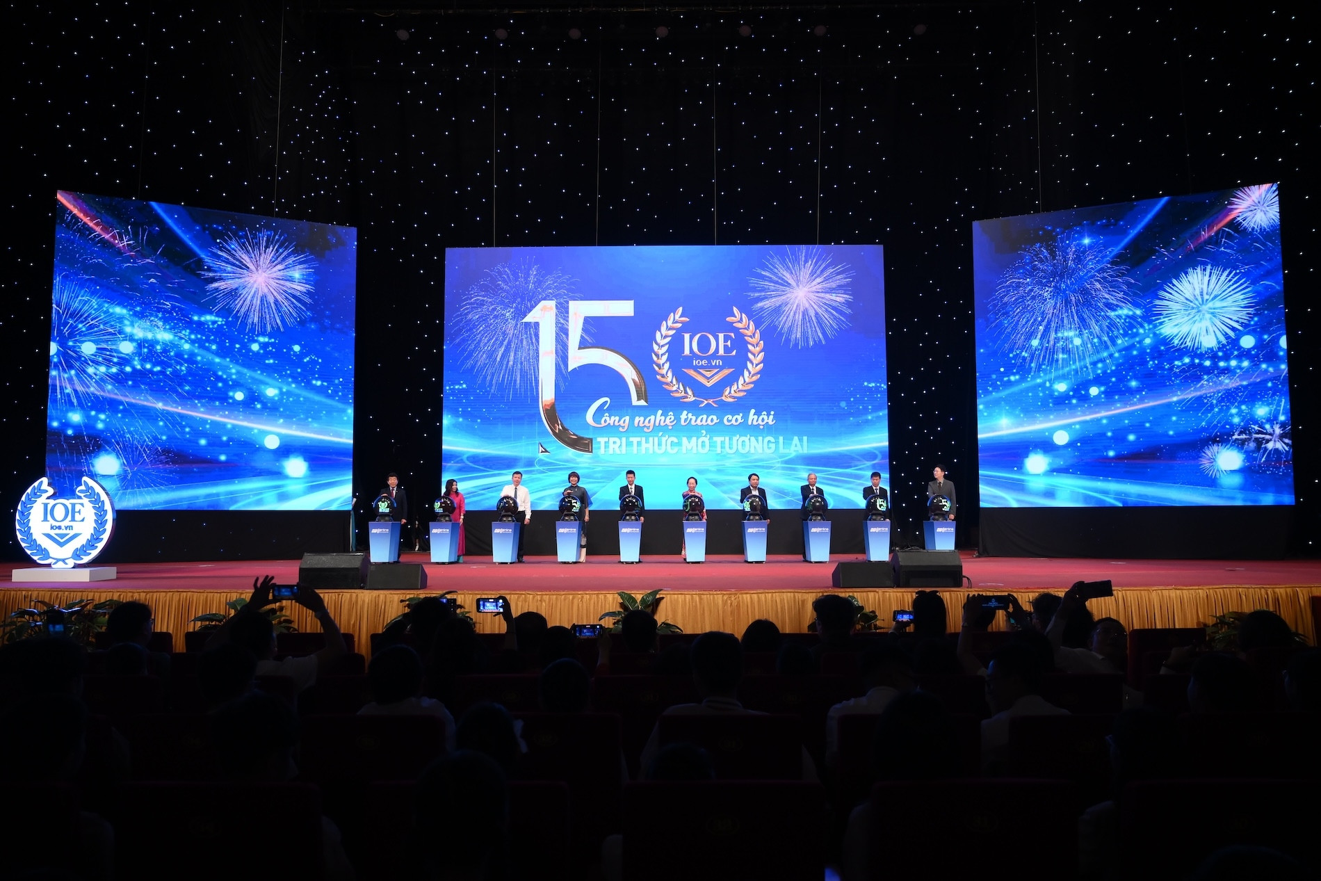 Cuộc thi IOE-dấu ấn 15 năm lan tỏa phong trào học tiếng Anh trực tuyến toàn quốc