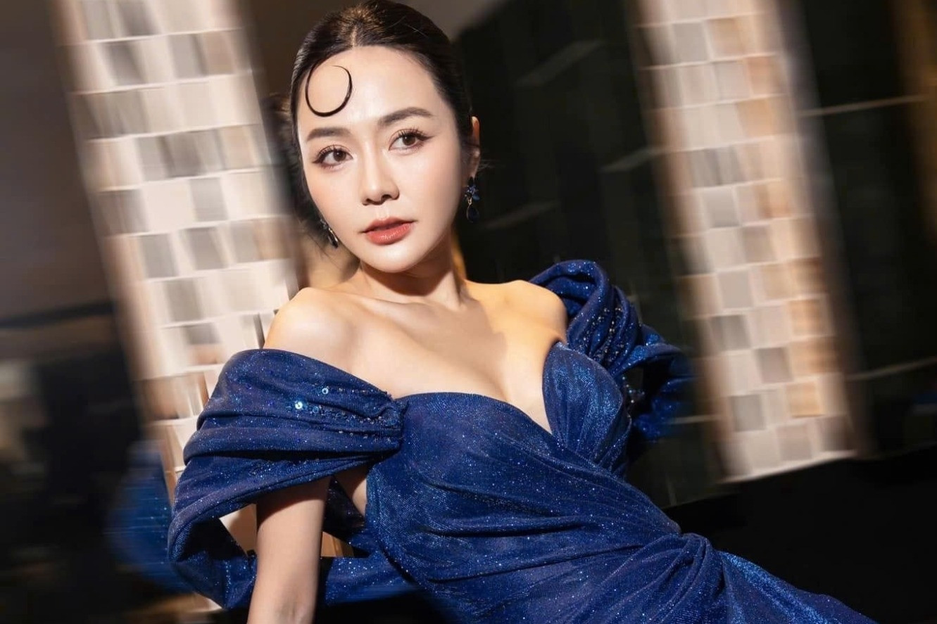 Điều tiếc nuối của nữ MC song ngữ lấy chồng Tây