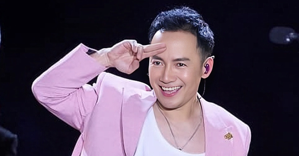 Đinh Tiến Đạt lần đầu hát 'Chí Phèo', Tiến Luật tuổi 43 diện vest hồng 'cưa sừng'