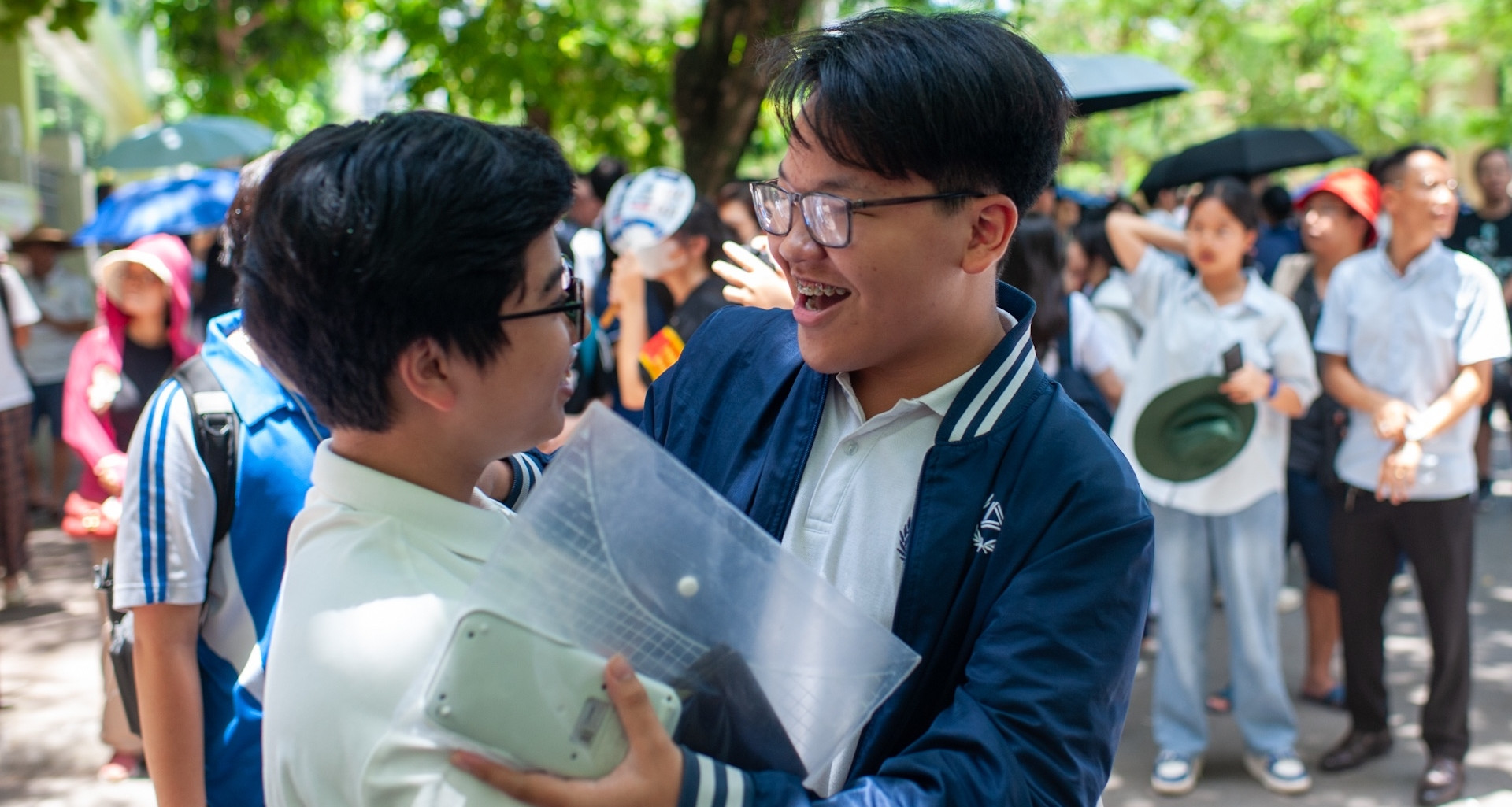 Lời chúc thi tốt vào lớp 10 năm 2025 ngắn gọn và ý nghĩa
