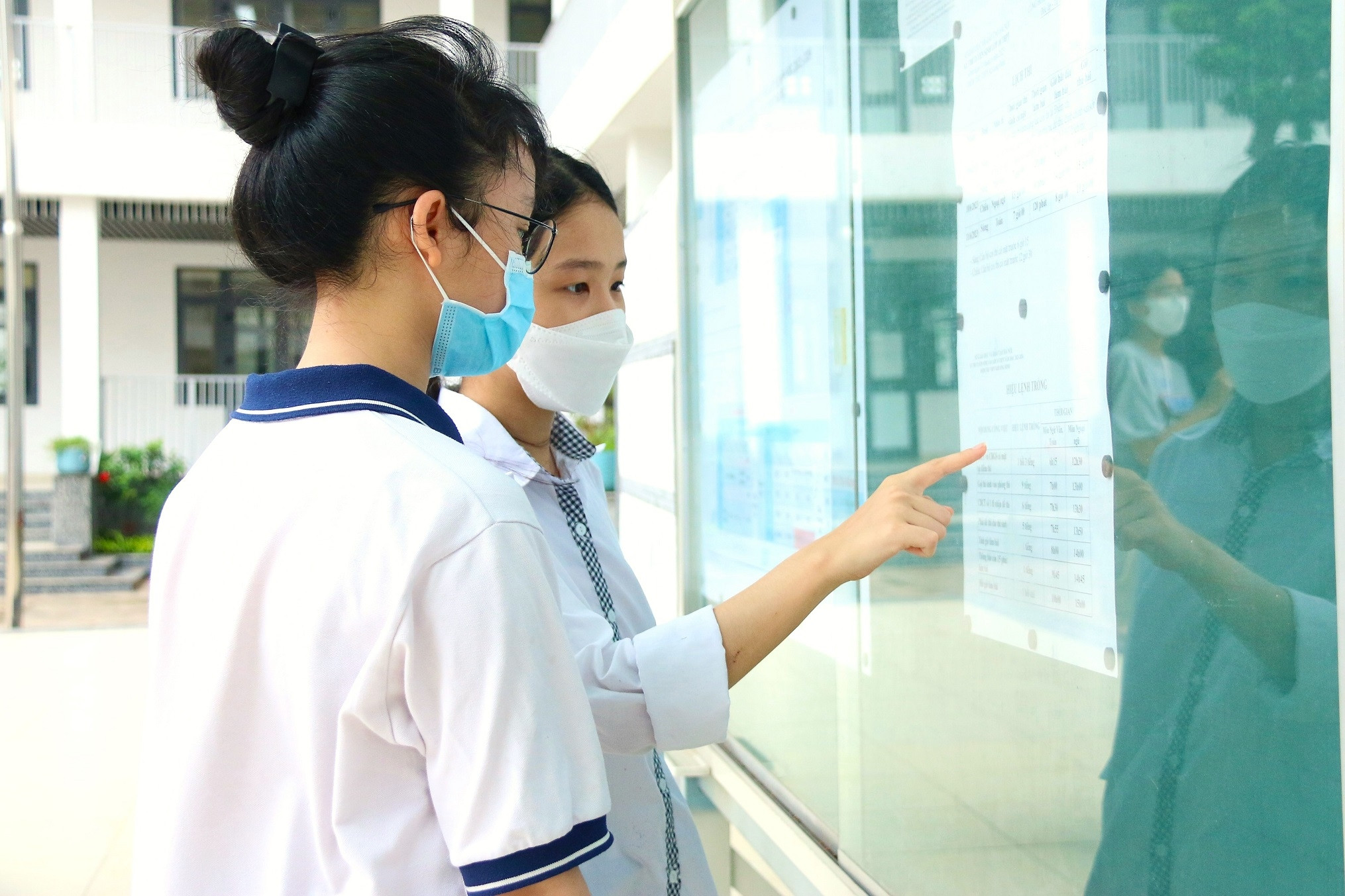 Lời giải môn Văn thi lớp 10 Thái Nguyên năm 2025