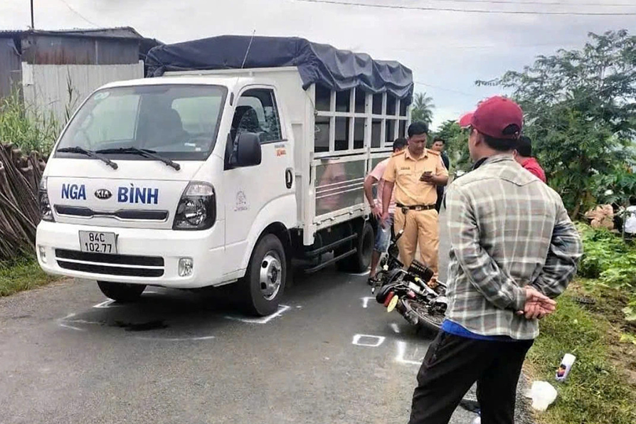 Mẹ của nữ sinh 14 tuổi Vĩnh Long chính thức gửi đơn tố cáo