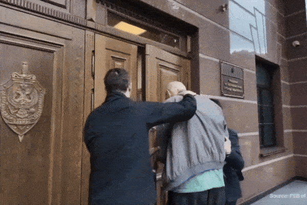 Nga bắt giữ gián điệp ở Crưm, phái đoàn Ukraine tới Mỹ sau đàm phán ở Istanbul