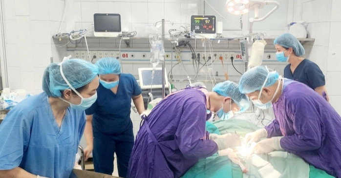 Người đàn ông bất ngờ ngừng tim khi lên Hà Nội khám bệnh