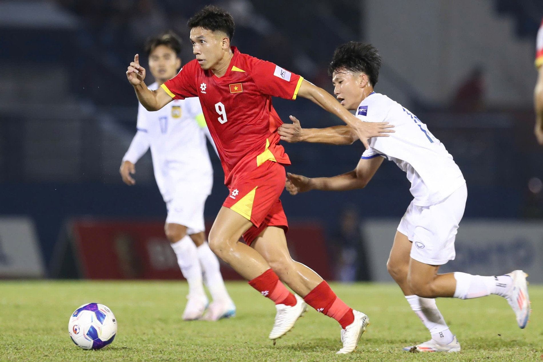 Người hâm mộ nhận tin cực vui trước trận tuyển Việt Nam vs Malaysia
