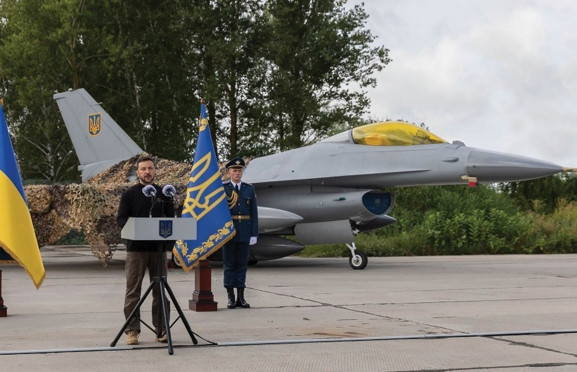 Ukraine thừa nhận điểm yếu của tiêm kích F-16 trước tên lửa, máy bay Nga
