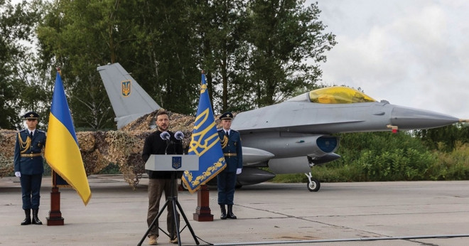 Ukraine thừa nhận điểm yếu của tiêm kích F-16 trước tên lửa, máy bay Nga