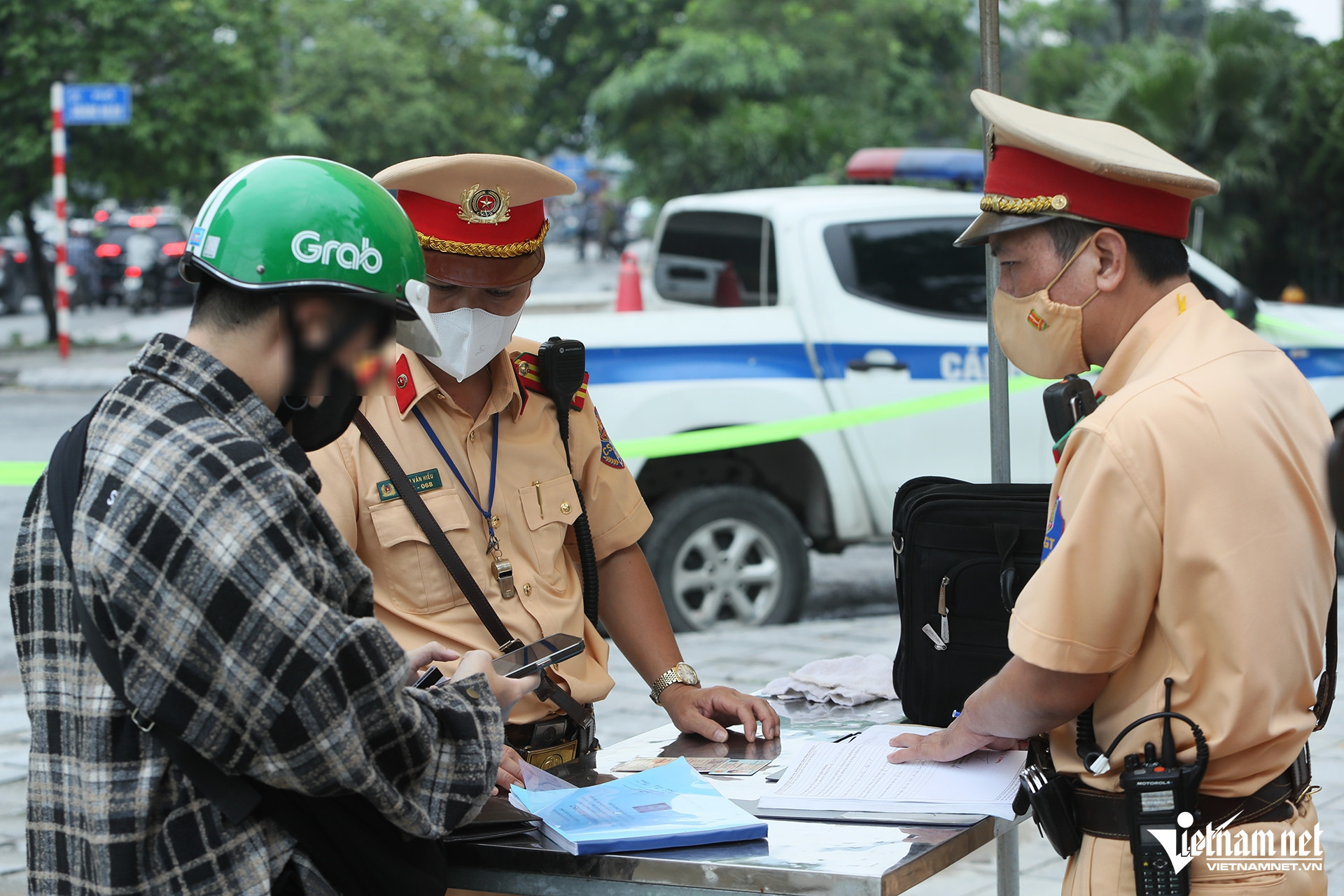 W-ce omg cong nghe 6.jpg