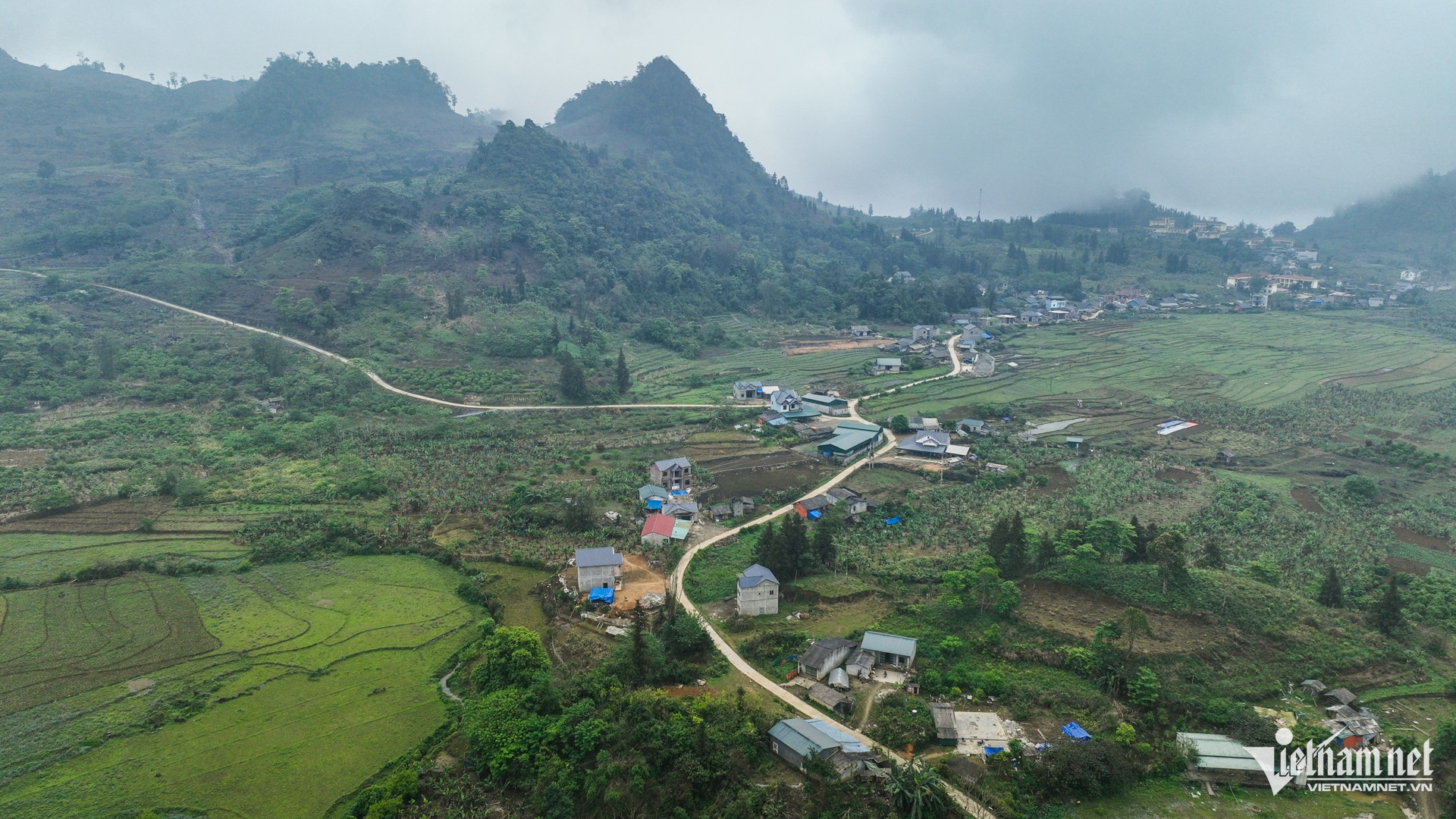 W-dan toc thieu so lao cai 7.jpg