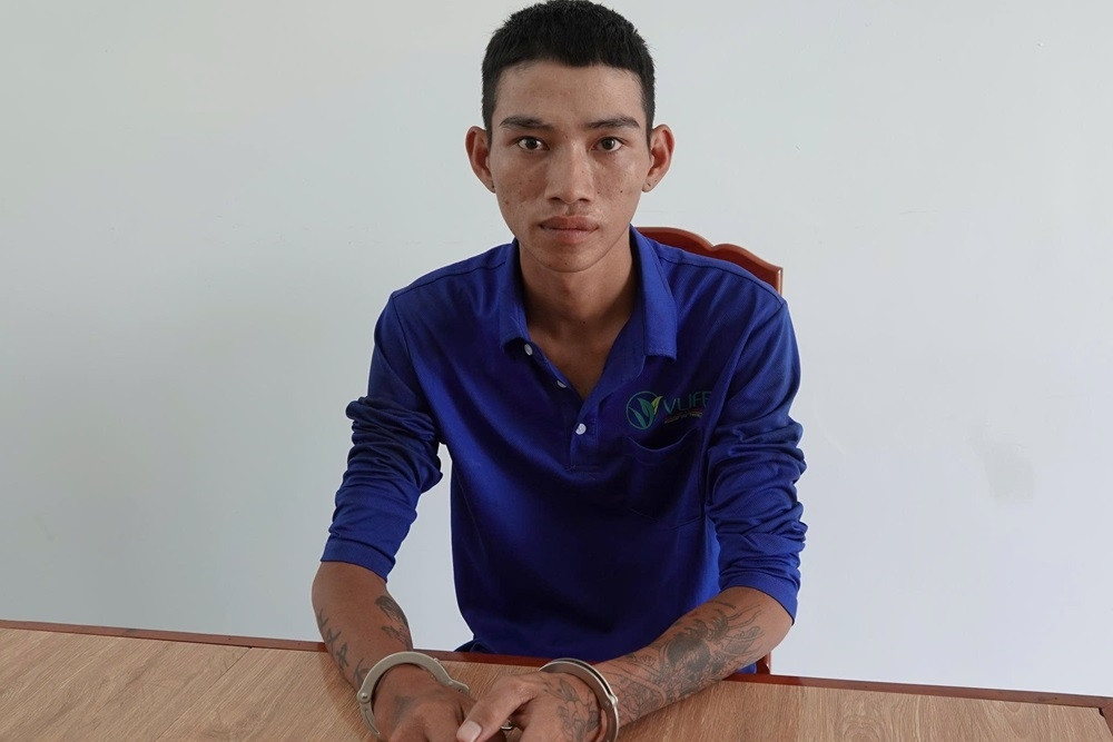 Bắt thêm 1 đối tượng vụ giả danh cảnh sát chặn đường người vi phạm để 'vòi tiền'