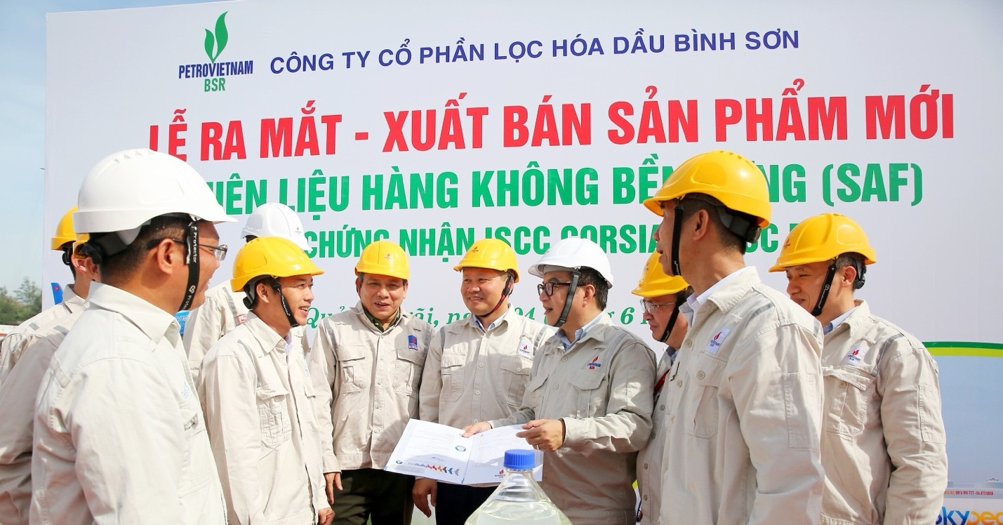 BSR xuất bán lô sản phẩm nhiên liệu hàng không bền vững