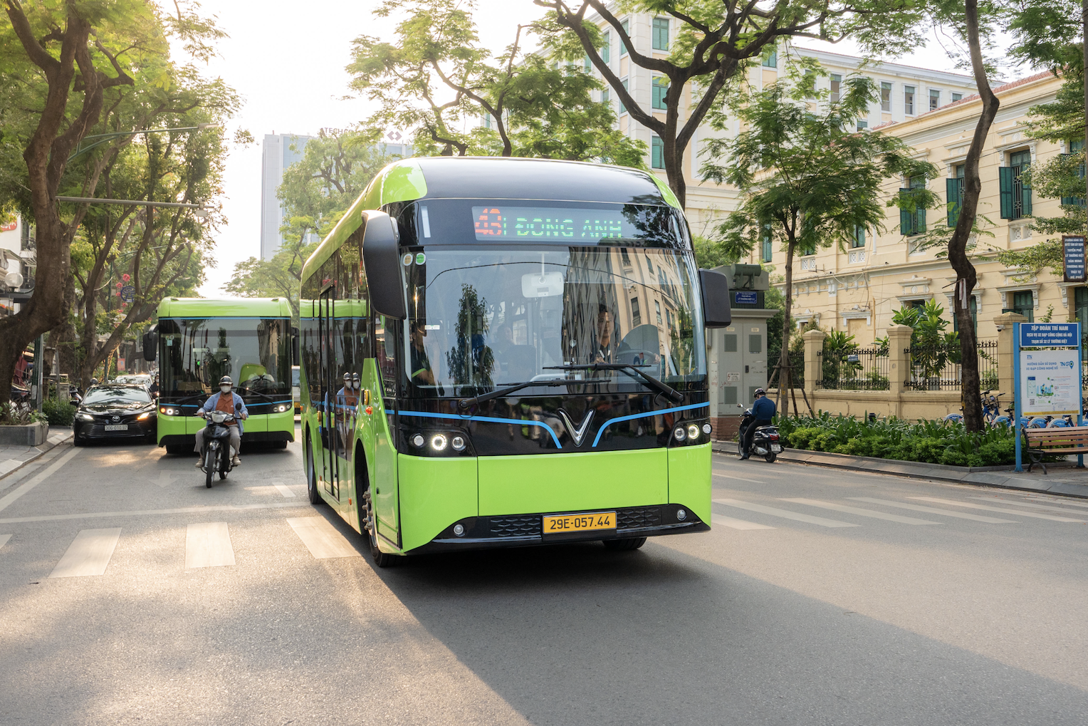 Hà Nội có thêm tuyến buýt điện số 43, kết nối 30 điểm từ trung tâm tới Đông Anh