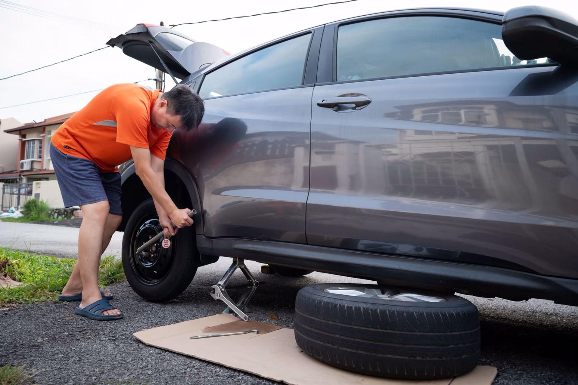 Khi đảo lốp xe ô tô, người dùng cần đặc biệt chú ý nếu có chi tiết này