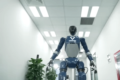Lộ video robot hình người 'Made in Vietnam' của tỷ phú Phạm Nhật Vượng