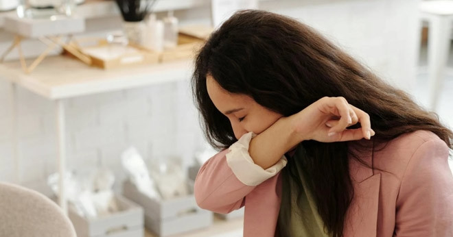 Trót ‘tình một đêm’ với anh hàng xóm, vợ bị trừ...