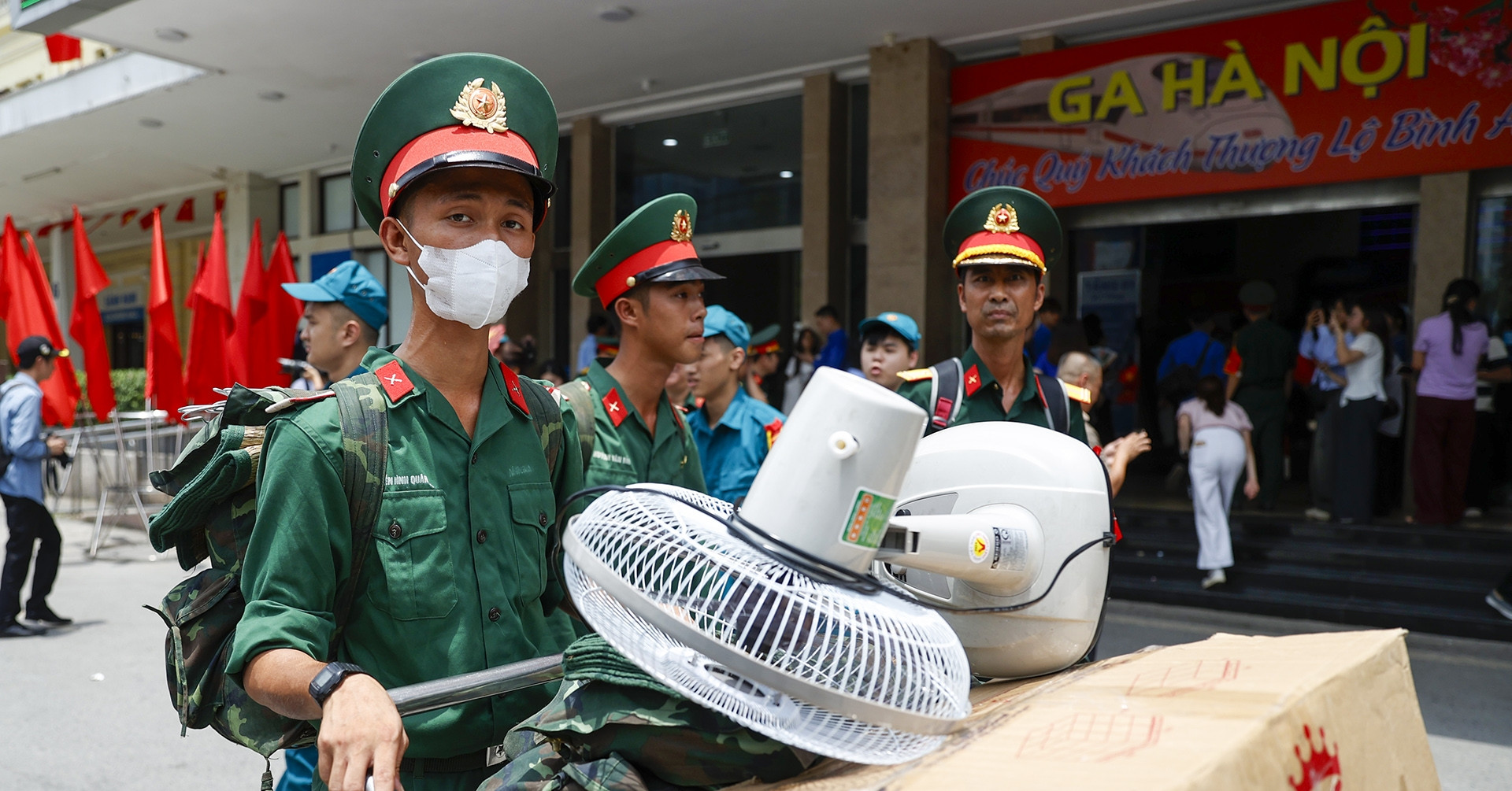 Hành trang đặc biệt chiến sĩ mang ra Thủ đô luyện tập diễu binh Quốc khánh 2/9