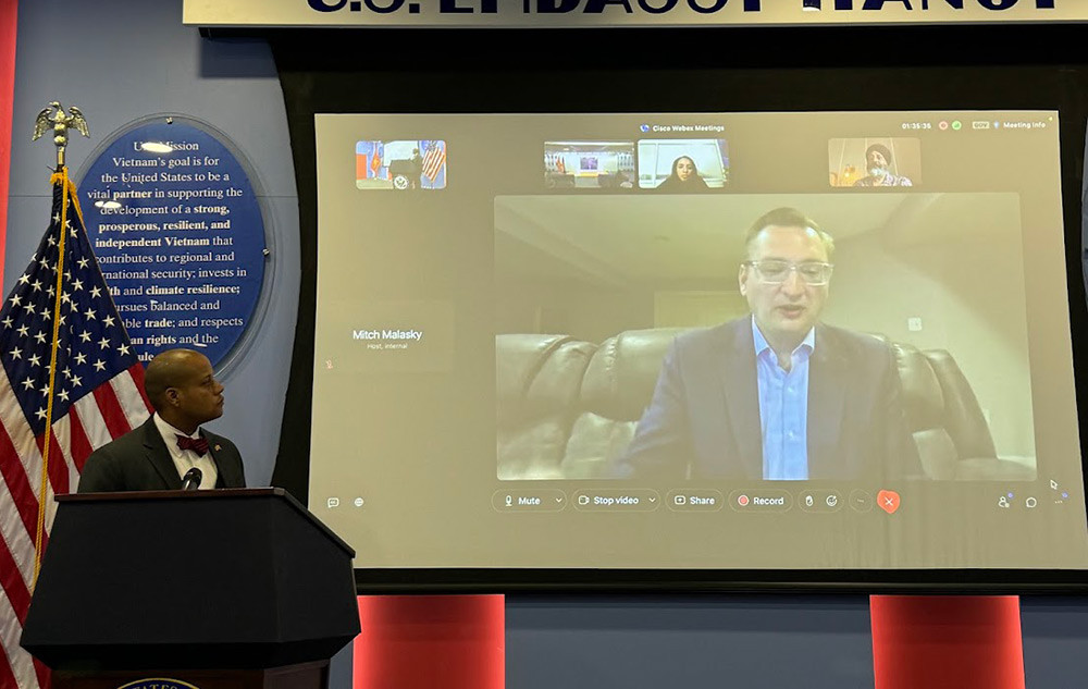 dai su quan my 23.jpg