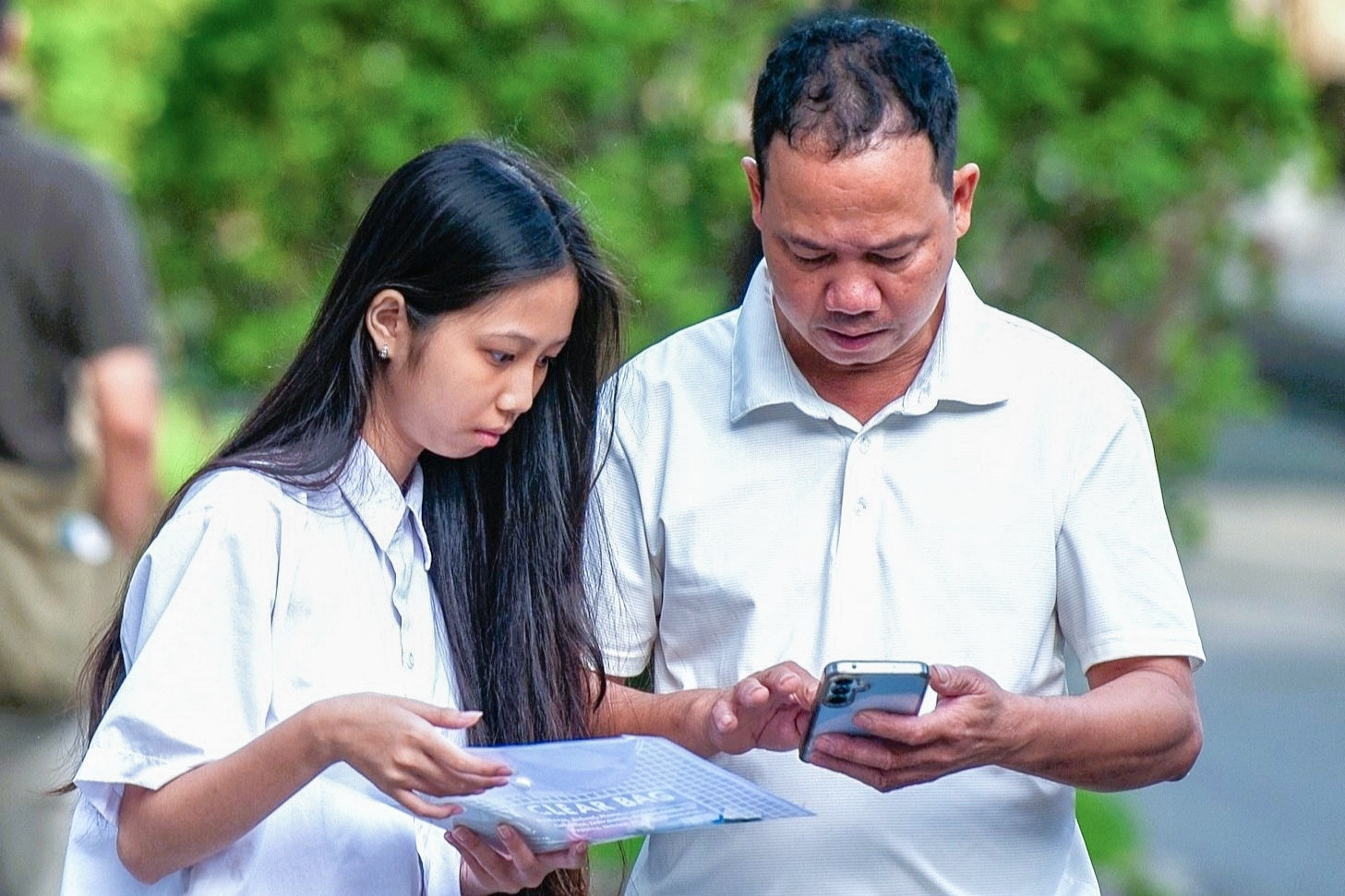 Gần 116.000 thí sinh thi lớp 10, Hà Nội mở thêm cơ hội vào trường công lập