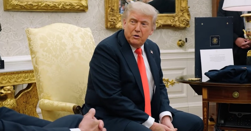 Ông Trump khẳng định sẽ không đối thoại với tỷ phú Musk trong thời gian tới