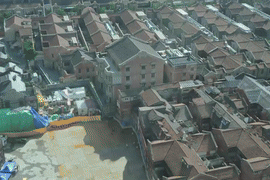 Robot 'vác' nguyên tòa nhà cổ cao tầng, di dời công trình mà không cần đào bới