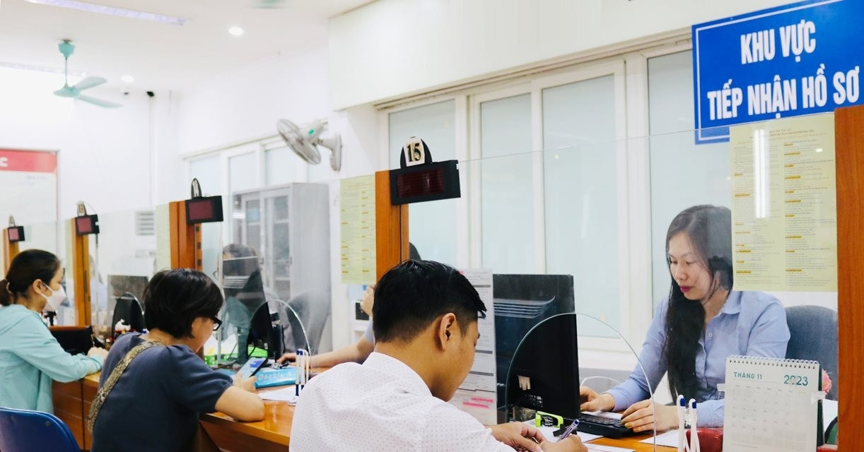 Tin vui cho người lao động ngoài 45 tuổi mới bắt đầu đóng BHXH