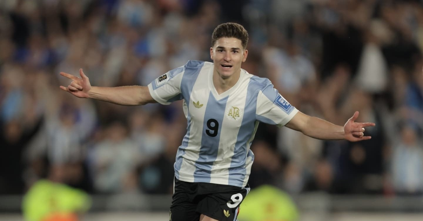 Trực tiếp bóng đá Chile 0-1 Argentina: Alvarez mở tỷ số