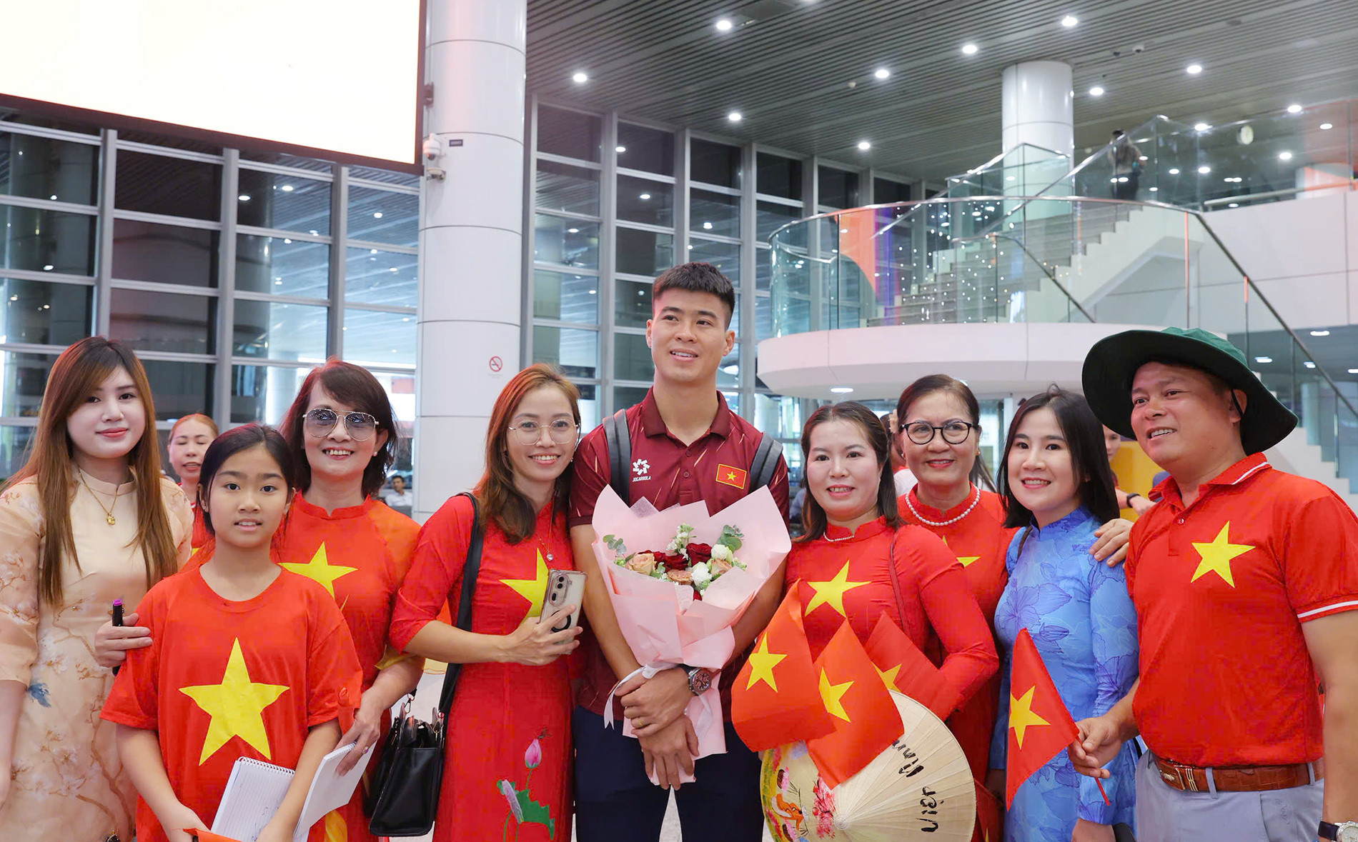 tuyen viet nam toi malaysia 3.jpg