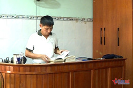 W-BAI CHU DONG PHONG CHONG DICH BENH CHO DAN VAT NUOI MUA MUA.00_25_33_05.Still004.jpg