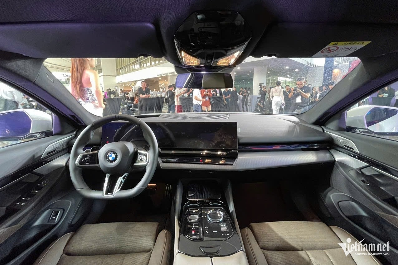 W-BMW 5 noi that.jpg