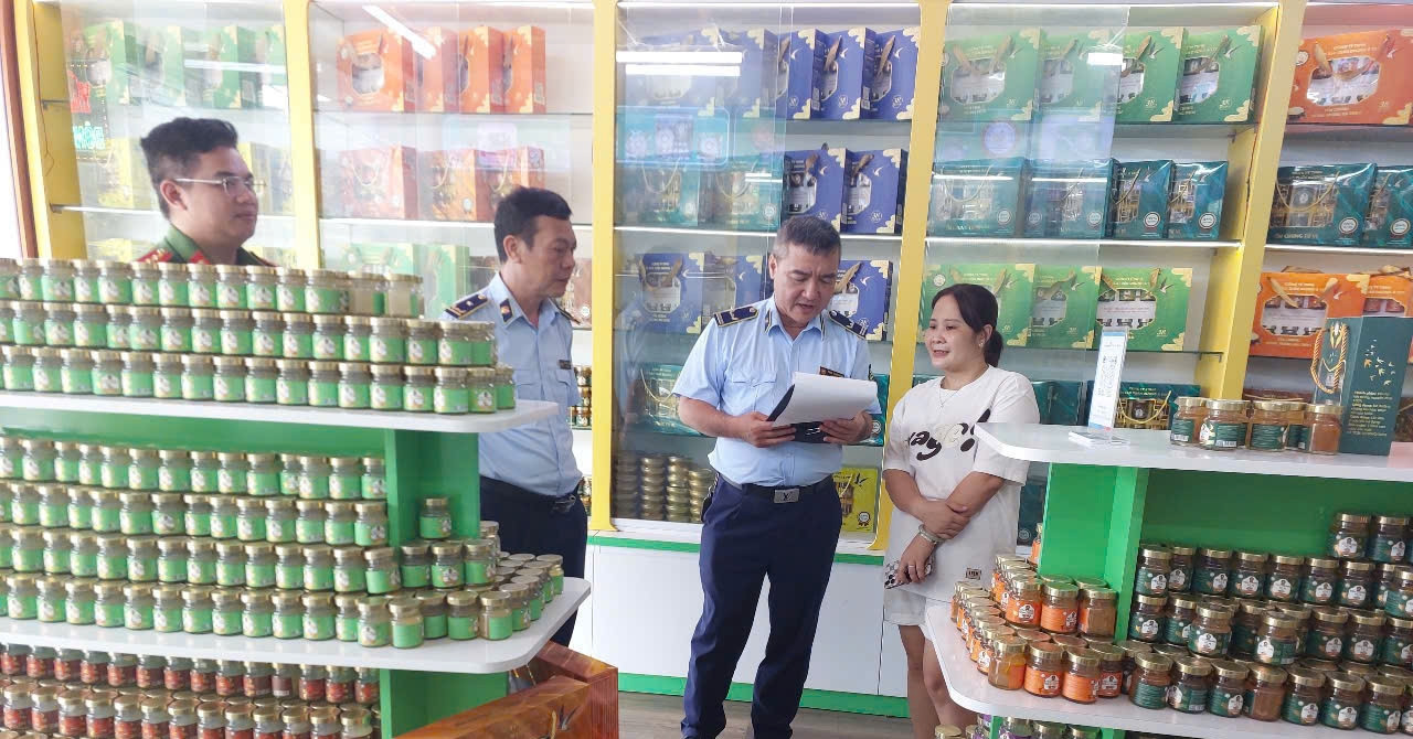 Cảnh sát phát hiện điểm đáng ngờ của công ty là...