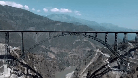Ấn Độ khánh thành cầu đường sắt cao nhất thế giới ở Kashmir