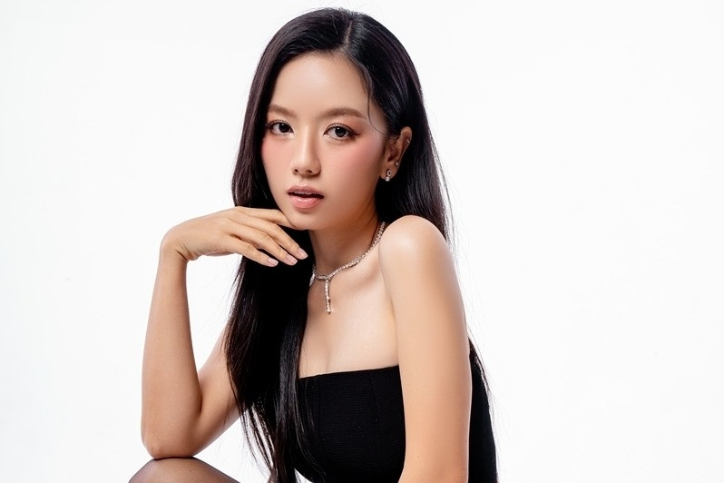 Diễn viên Hạ Anh: Bạn trai phải đẹp, tinh tế và có điều kiện kinh tế