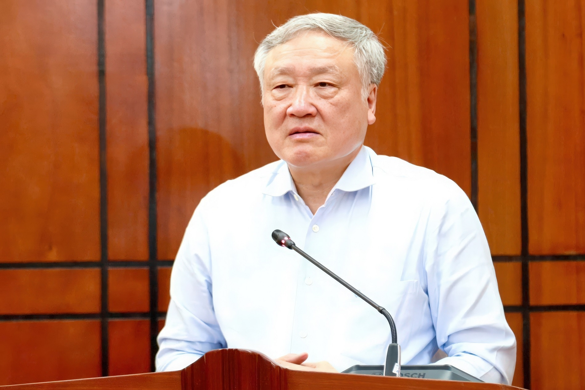 Phó Thủ tướng: Miền Trung cần chuẩn bị đội ngũ vững vàng để 'cất cánh'