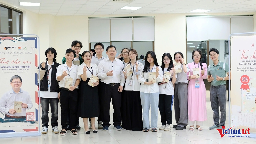 W-HoangNamTien002.jpg