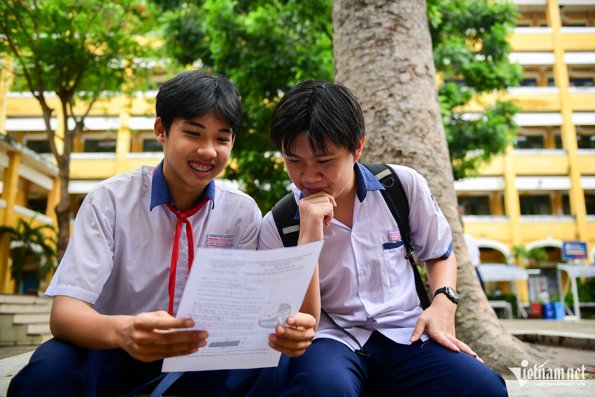 W-thi vào 10 TPHCM Nguyễn Huế 11.jpg