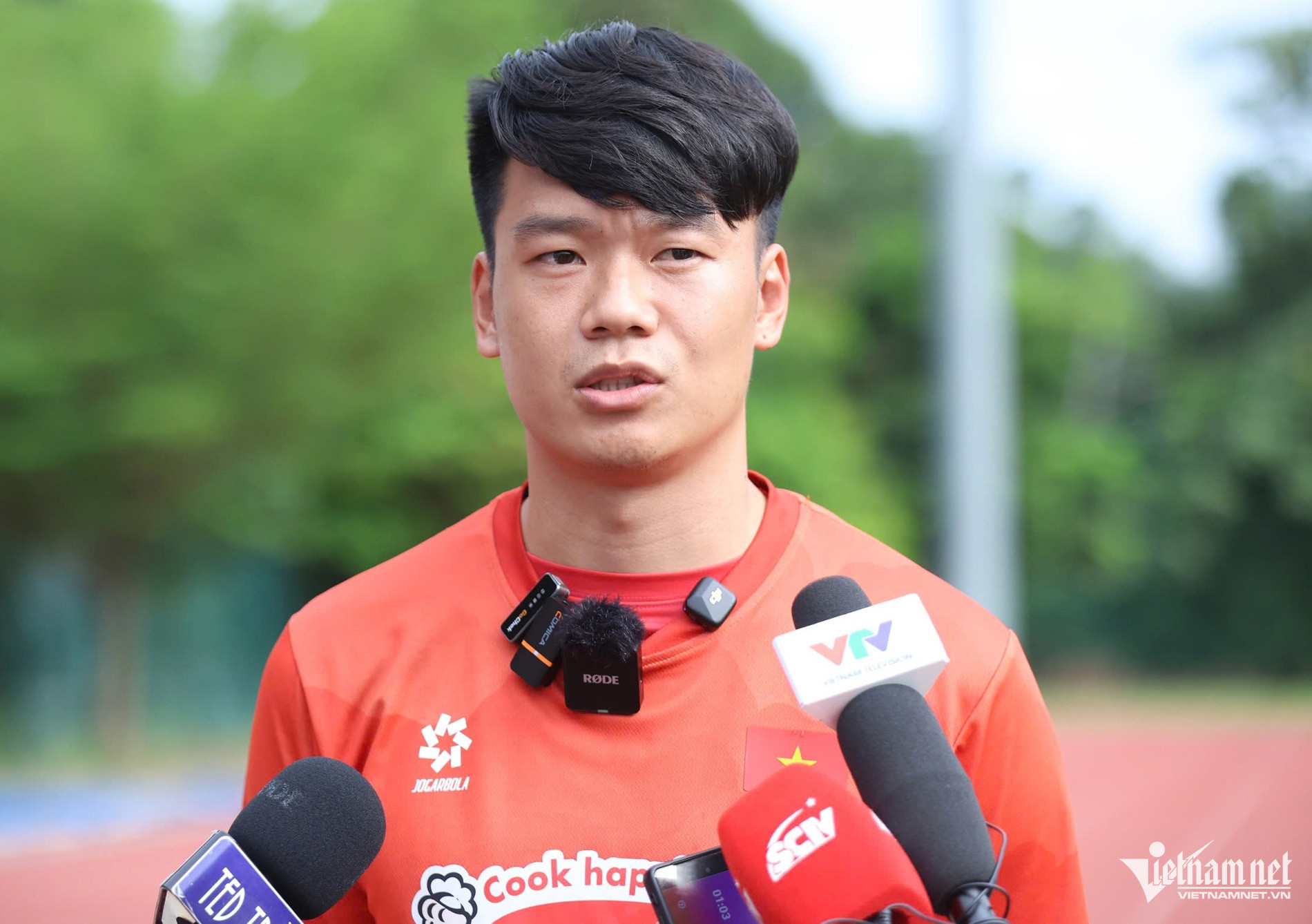 W-tuyen viet nam 4.jpg