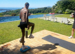 www_thesun_co_uk marcus rashford trains cannes man 1000965433 (1).jpg