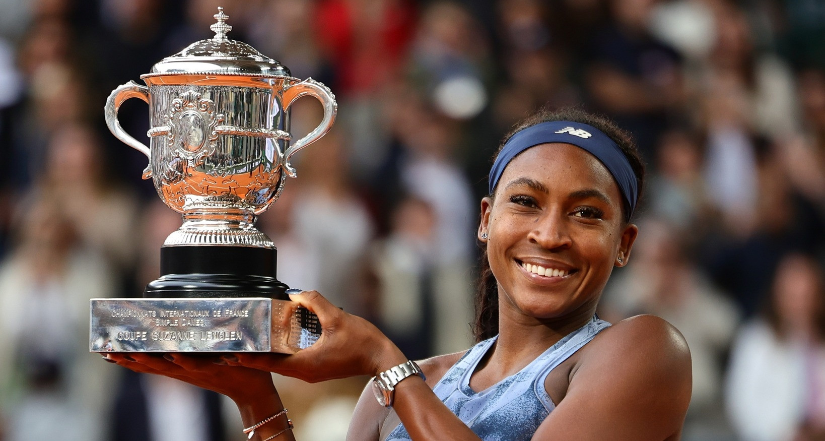 Coco Gauff đi vào lịch sử với chức vô địch Roland Garros