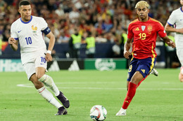EFE - Lamine Yamal Mbappe.jpg