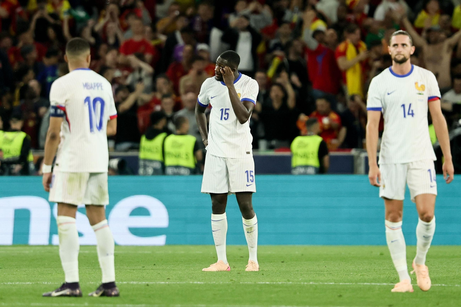 EFE - Phap Nations.jpg