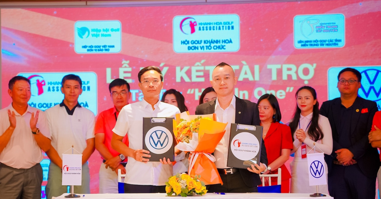 Khởi tranh giải vô địch hội golf miền Trung và Tây Nguyên