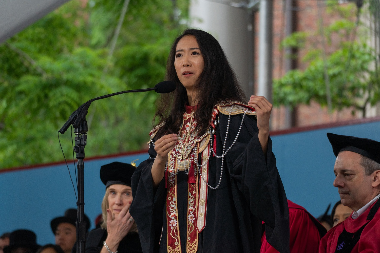 nu sinh trung quoc.jpg